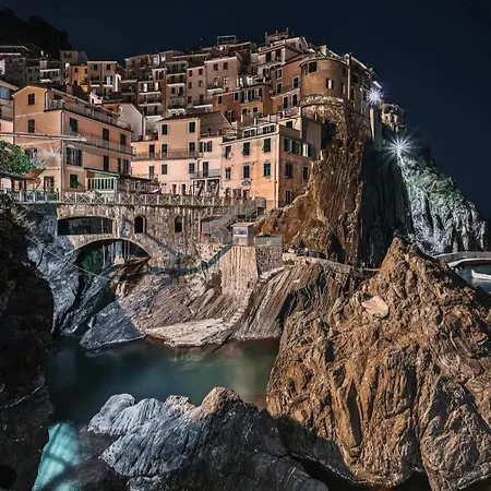 View! Panoramic Overlooking Lejlighed La Spezia